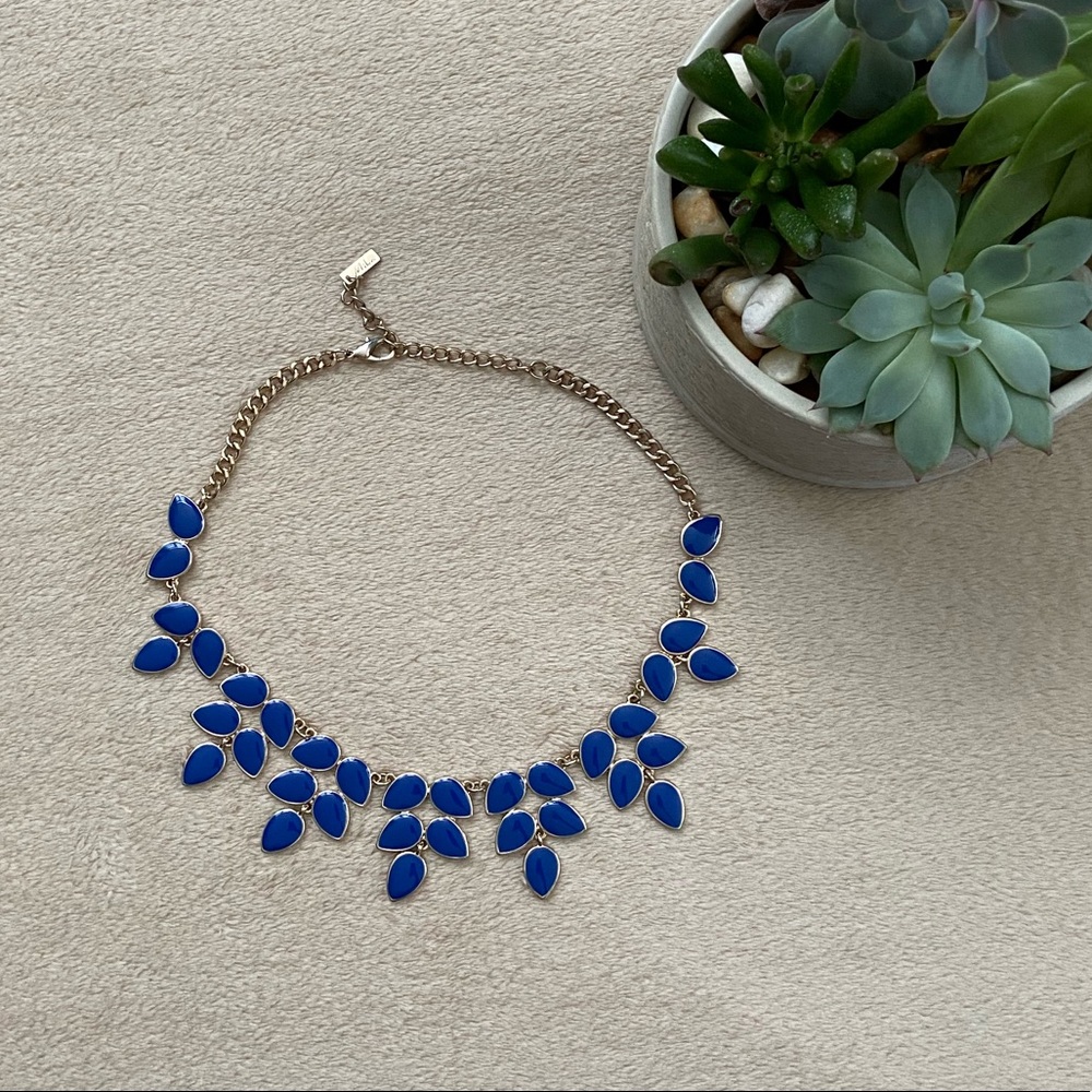 Necklace & earrings